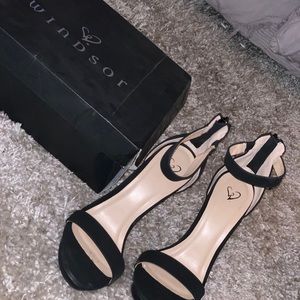 Windsor Black Heels